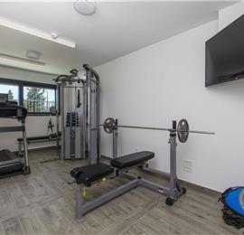 5 bedroom beachfront villa with heated pool near Omis, sleeps 9